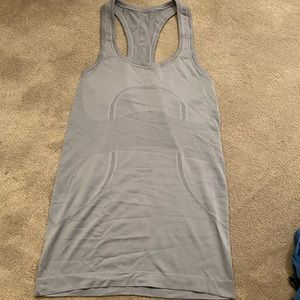 lululemon swiftly tech tank top size 4
